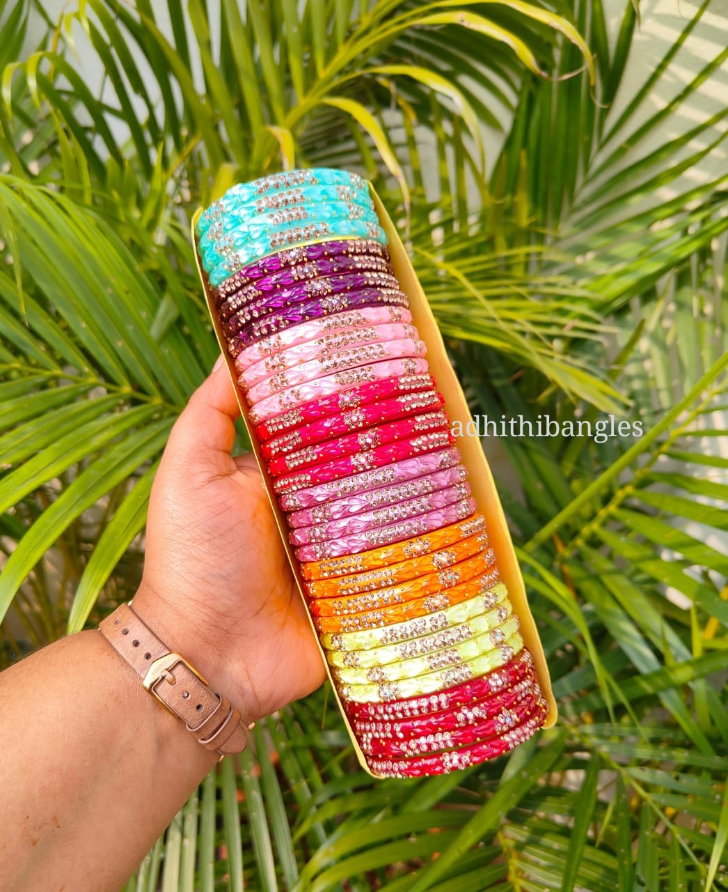 Crystal kada Heart Model glass bangles -8 colour combo set -"Stone Heart Model"