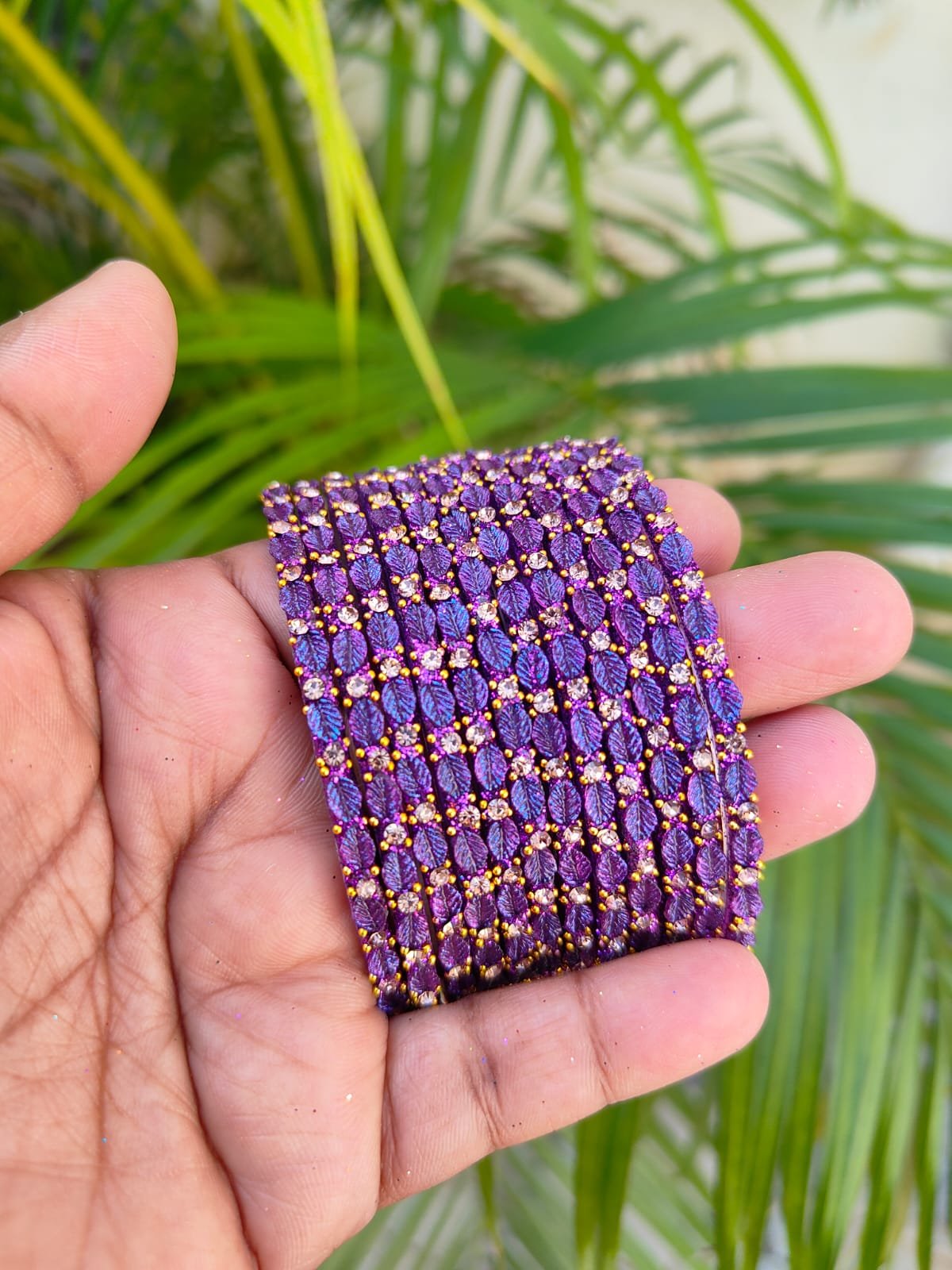 Leaf model glass bangles-Purple