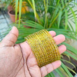 Raindrop glass bangles (Mehandi green)